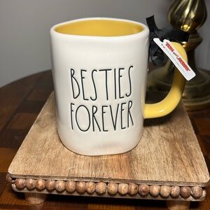 Rae Dunn Besties Forever coffee/tea mug